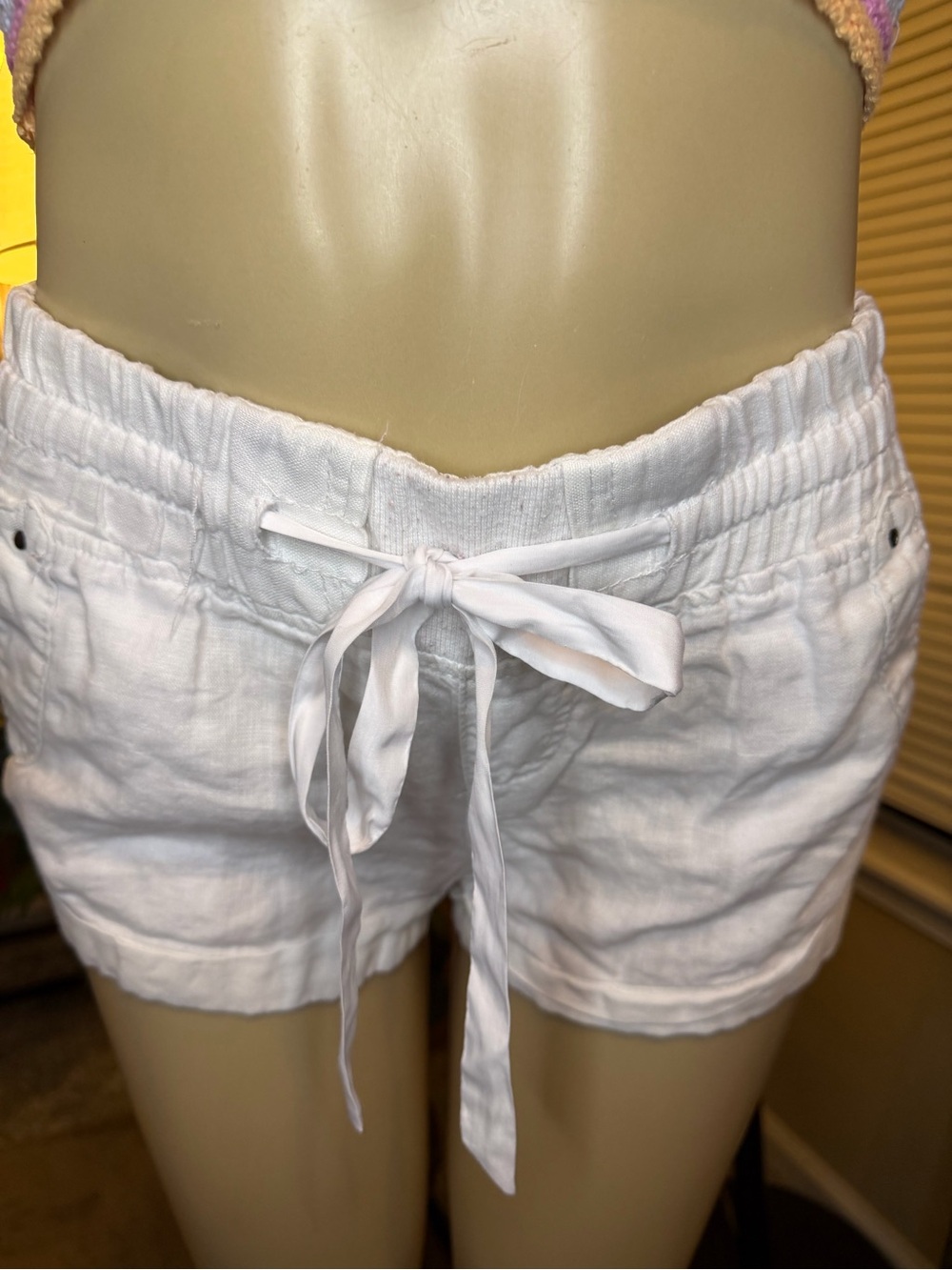 BEBE White Linen Blend Drawstring Beach Casual Shorts Size S - Picture 5 of 8